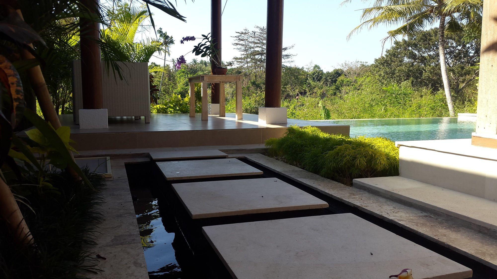 Sri Abi Ratu Villas Sukawati  Exterior photo