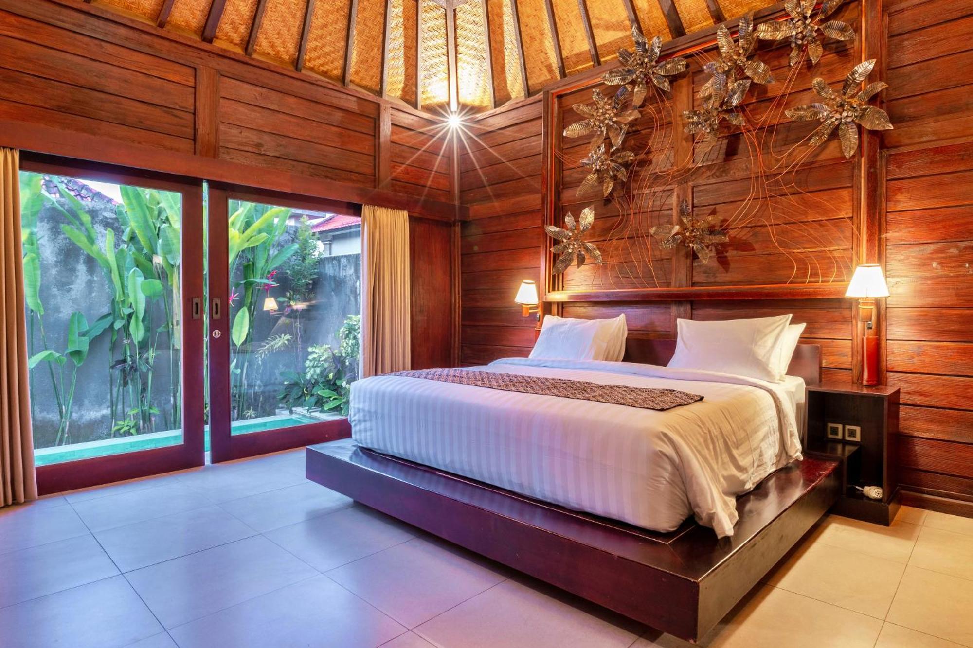 Sri Abi Ratu Villas Sukawati  Exterior photo