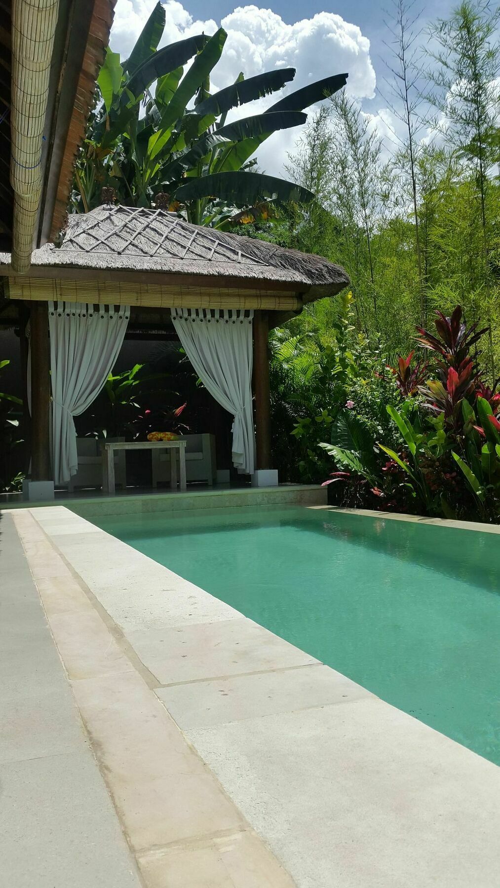 Sri Abi Ratu Villas Sukawati  Exterior photo